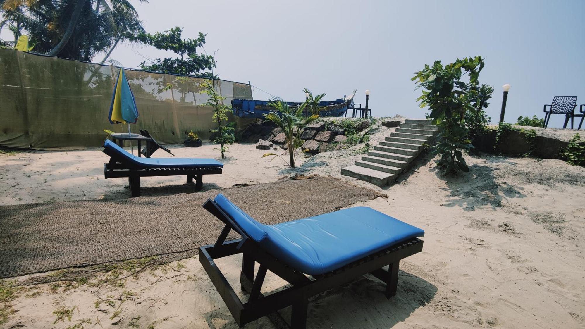 Tripsea Beach Villa Alappuzha Buitenkant foto